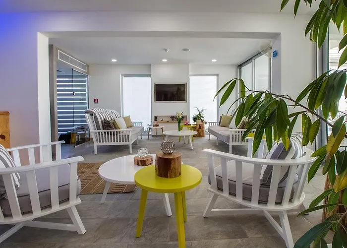 Island Boutique Hotell Larnaca