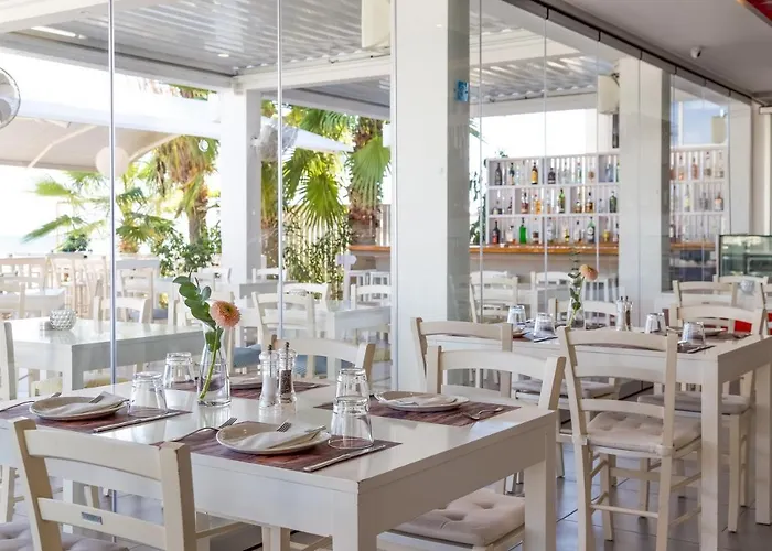 Island Boutique Hotell Larnaca