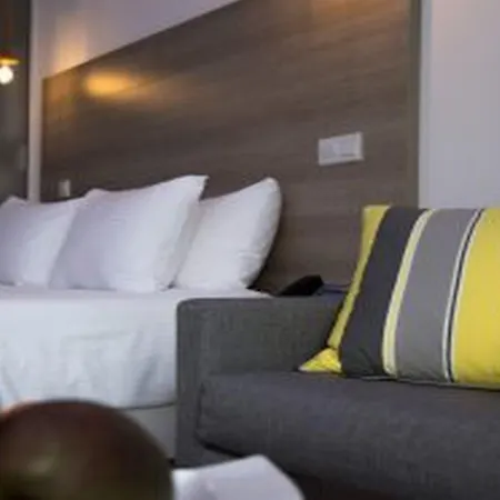 Island Boutique 라르나카