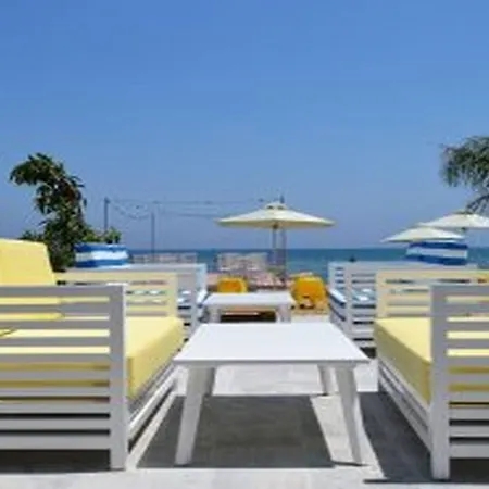 호텔 Island Boutique 라르나카