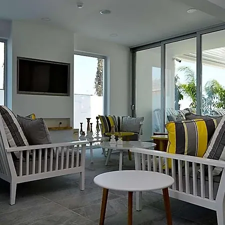 Island Boutique Hotel