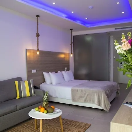 Island Boutique Hotel