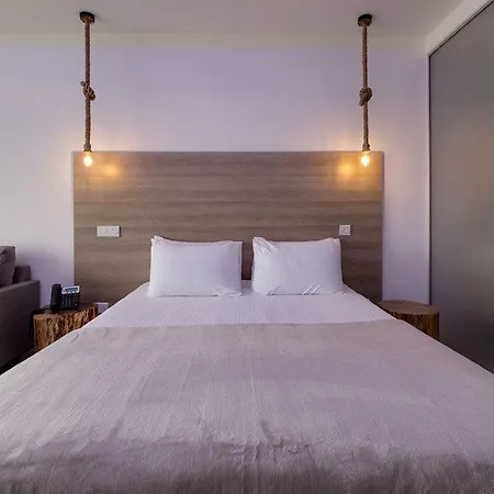Island Boutique Hotel 4*