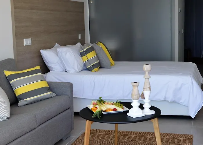 Island Boutique 3* Ларнака