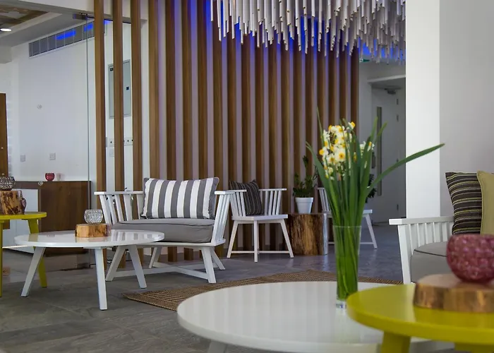 Island Boutique Отель 3*