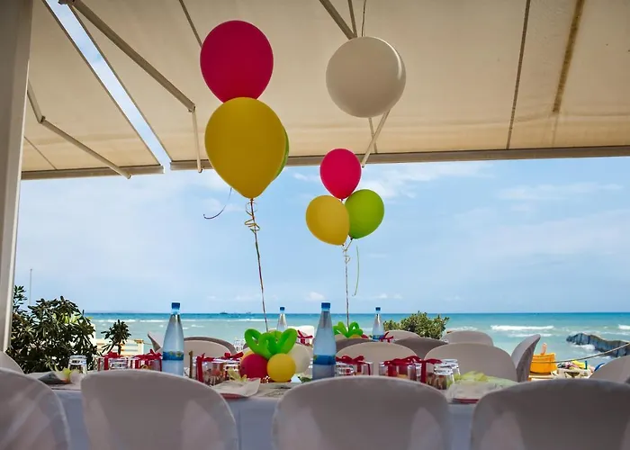 Island Boutique Отель Ларнака