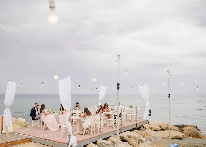 Island Boutique Отель Ларнака