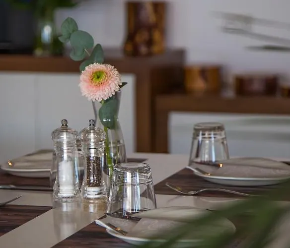 Island Boutique Отель 3*