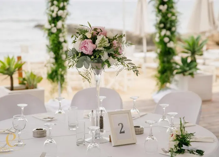 Отель Island Boutique Ларнака