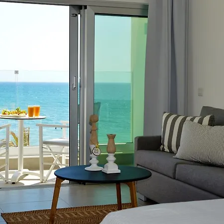 Island Boutique 3*